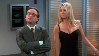 The Big Bang Theory s06e20 (2013)'ten Kaley Cuoco erotik sahnesi