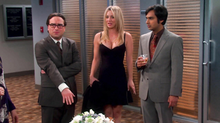 The Big Bang Theory s06e20 (2013)'ten Kaley Cuoco erotik sahnesi