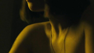 Gemma Arterton nuda, scena di sesso da Three and Out (2008)