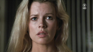 Kim Basinger nackt, Sexszene aus Final Analysis (1992)