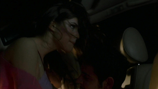 Alexandra Daddario nua, cena de sexo de The Babysitters (2007)