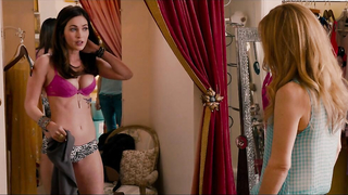 This is 40 (2012) filminden Megan Fox erotik sahnesi