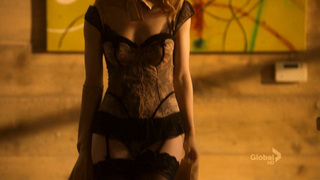 Melissa George nue, scène de sexe de Lie To Me s02e13 (2010)