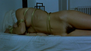 Anna Mouglalis nuda, scena di sesso da Novo (2002)