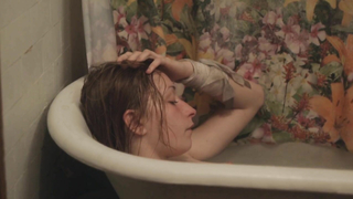 Heaven Knows What (2015) filminden Arielle Holmes erotik sahnesi