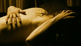 Nude video with Eugenia Anselin and Isabelle Caillat and Shiva Gholamianzadeh scene from Verso (2009)