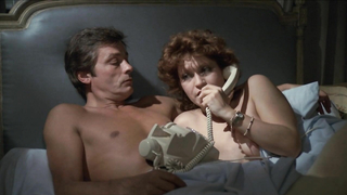 Nude video with Andrea Ferreol scene from Le Battant (1983)