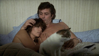 Nude video with Mariescene fromChristine Descouard scene from Le Battant (1983)