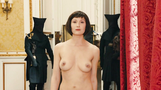 Nude video with Brigitte Lo Cicero scene from L'exercice de l'Etat (2011)