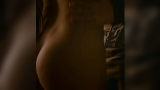 Oona Chaplin nua, cena de sexo de Game of Thrones s02e08 (2012)