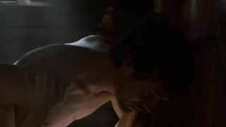 Amy Dawson nuda, scena di sesso da Game of Thrones s02e02 (2012)