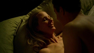 Anne Heche çıplak, Hung s02e05'ten (2010) seks sahnesi