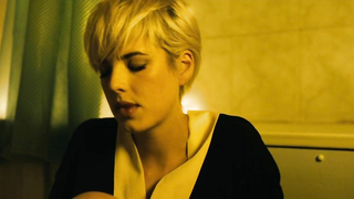 Pusher (2012) filminden Agyness Deyn erotik sahnesi