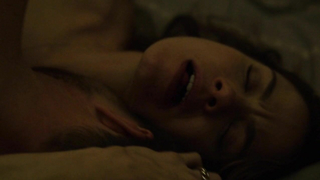 Michelle Monaghan desnuda, escena de sexo de The Path s01e05 (2016)