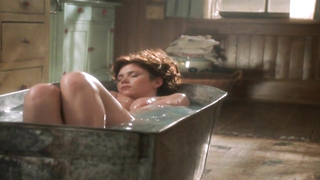 The War Bride'dan (2001) Anna Friel erotik sahnesi