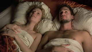 Nude video with Gwyneth Paltrow , scene from Shakespeare in Love (1998)