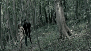 Nude video with Geraldine Martineau , scene from Le guetteur (2012)