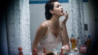 Helena Noguerra nuda, scena da Mumu (2010)