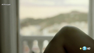 Nude video with Hiba Abouk , scene from El Principe s01e04 (2014)