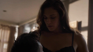 Amanda Righetti nackt, Sexszene aus Colony s01e07 (2016)