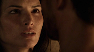 Katrina Law nuda, scena di sesso da Spartacus Blood and Sand s01e13 (2010)