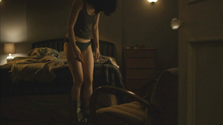 Krysten Ritter çıplak, Jessica Jones s01e01'den seks sahnesi, 02 (2015)'den seks sahnesi