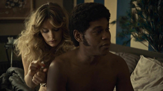 Rachel Keller nua, cena de Fargo s02e04 (2015)