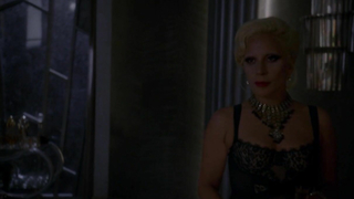 Lady Gaga seksi, American Horror Story s05e06 (2015)'den seks sahnesi