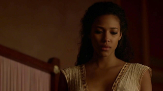 Kylie Bunbury nua, Sibylla Deen sexy, cena de sexo de Tut s01e02 (2015)