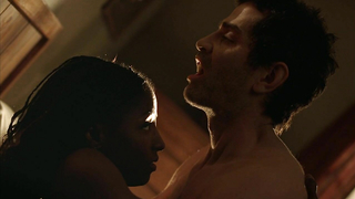 Rutina Wesley sexy, Natasha Alam sexy, Sexszene aus True Blood s03e03 (2010)