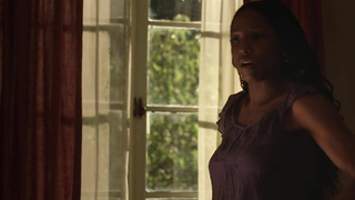 Rutina Wesley seksi, Natasha Alam seksi, True Blood s03e03'ten (2010) seks sahnesi