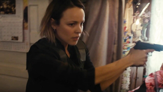 Rachel McAdams sexy, Jacqui Holland nua, Leven Rambin sexy, cena de True Detective s02e01 (2015)