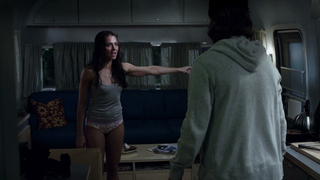 Trieste Kelly Dunn seksi, Banshee s02e02'den (2014) sahne