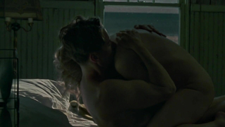 Kate Winslet nua, cena de sexo de Mildred Pierce (2011)