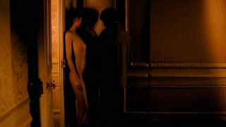 Marie Allan nua, Maroussia Dubreuil nua, cena de sexo de The Exterminating Angels (2006)