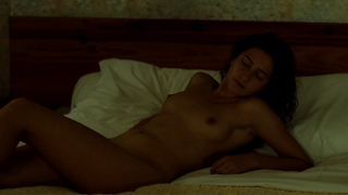 Lola Creton nue, scène de sexe de Un amour de jeunesse (2011) #2