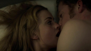 Stefanie Martini desnuda, escena de sexo de Prime Suspect 1973 s01e04 (2017)