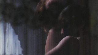 Agathe de La Fontaine nua, Angie Everhart sexy, cena de sexo de Another Nine And A Half Weeks (1997)